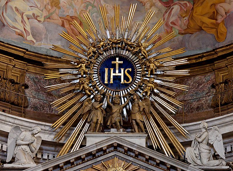 IHS monogram Gesu.jpg