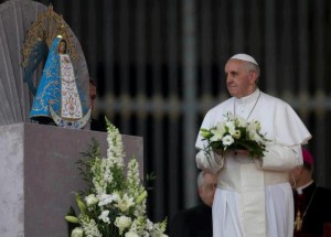 Pope+in+Argentina[1]