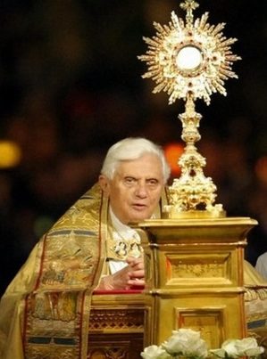 sampleCorpus20Christi20pope20benedict.jpg